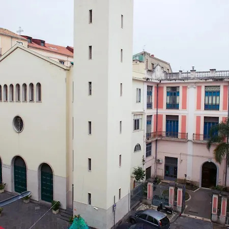 Nocleg ze śniadaniem Glam House Salerno