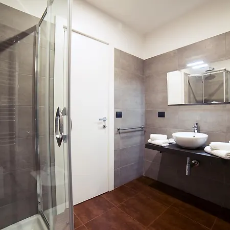 Glam House 3* Salerno