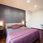 Glam House 4* Salerno
