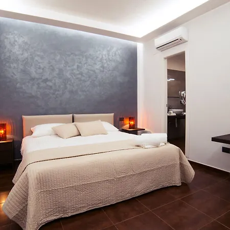 Glam House