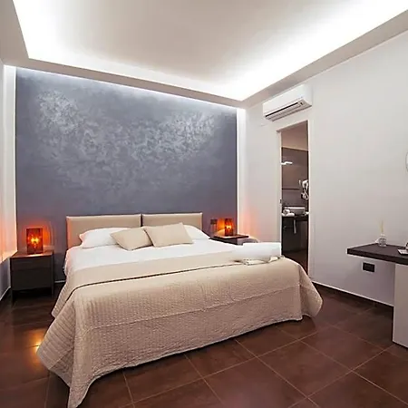 Glam House סלרנו