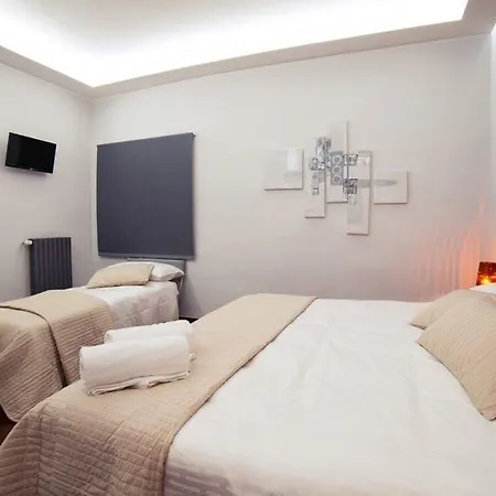 Glam House Bed & Breakfast