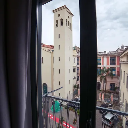 Glam House 4* サレルノ