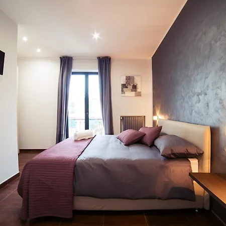 Glam House 3* Salerno