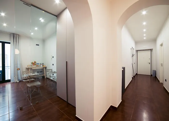 Couette-café Glam House 4*